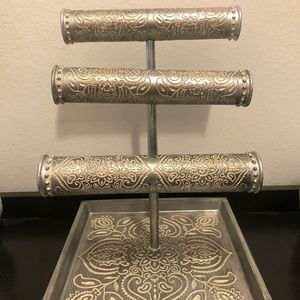3 tier Jewelry stand etched design